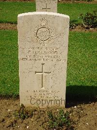 Coriano Ridge War Cemetery - Lockwood, Frank