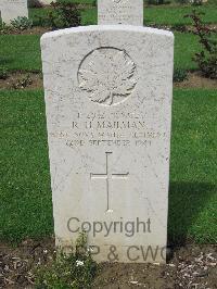 Coriano Ridge War Cemetery - Mailman, Ronald H.