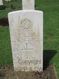 Coriano Ridge War Cemetery - Marchant, Arthur Anthoney