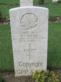 Coriano Ridge War Cemetery - Miller, Raymond L.