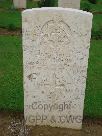 Coriano Ridge War Cemetery - Morris, Wilfred