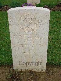 Coriano Ridge War Cemetery - Munro, T P