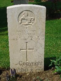 Coriano Ridge War Cemetery - Nash, George William