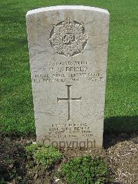 Coriano Ridge War Cemetery - Oldfield, Harold