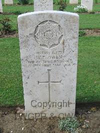 Coriano Ridge War Cemetery - Owen, Walter Ernest