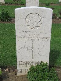 Coriano Ridge War Cemetery - Pardy, Frank James