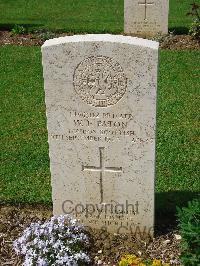 Coriano Ridge War Cemetery - Paton, William Fleming