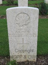 Coriano Ridge War Cemetery - Patte, Samuel Ray