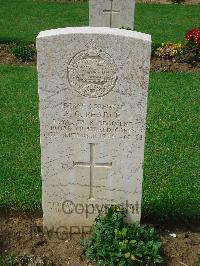 Coriano Ridge War Cemetery - Pearce, Benjamin George