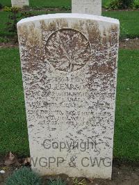 Coriano Ridge War Cemetery - Pearson, James