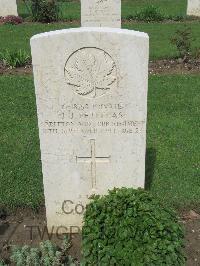 Coriano Ridge War Cemetery - Petitpas, James Joseph