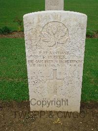 Coriano Ridge War Cemetery - Poirier, Francis