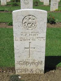 Coriano Ridge War Cemetery - Pratt, Edward Frank