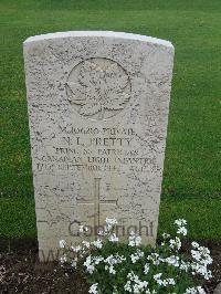 Coriano Ridge War Cemetery - Pretty, Norman Leslie