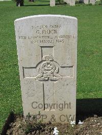 Coriano Ridge War Cemetery - Price, George