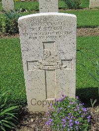 Coriano Ridge War Cemetery - Reeder, Roland Edward