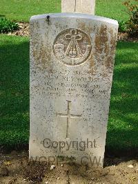 Coriano Ridge War Cemetery - Reynolds, Nigel Norman