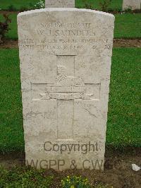 Coriano Ridge War Cemetery - Saunders, William James