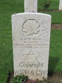 Coriano Ridge War Cemetery - Silver, Harry