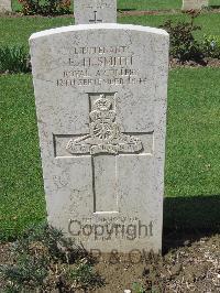 Coriano Ridge War Cemetery - Smith, Ernest Hugh