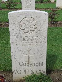 Coriano Ridge War Cemetery - Sparks, Quinton Harry