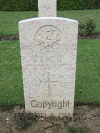 Coriano Ridge War Cemetery - Taylor, George Frederick