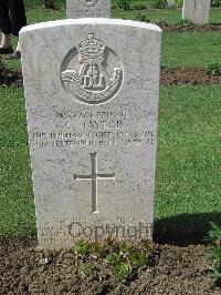 Coriano Ridge War Cemetery - Taylor, George