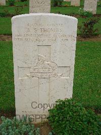 Coriano Ridge War Cemetery - Thomas, Arthur Stanley