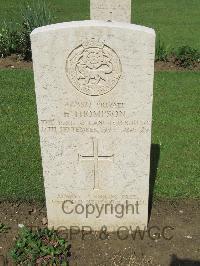 Coriano Ridge War Cemetery - Thompson, Fred