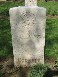 Coriano Ridge War Cemetery - Tucker, John