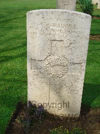 Coriano Ridge War Cemetery - Waddick, Theodore Evan