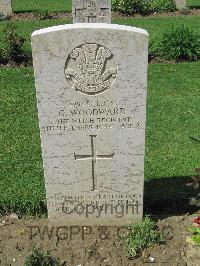 Coriano Ridge War Cemetery - Woodward, Graham