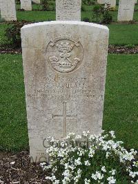 Coriano Ridge War Cemetery - Worrall, George