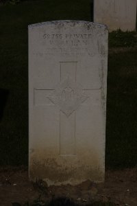 St. Souplet British Cemetery - Allan, W