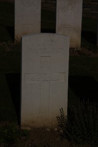 St. Souplet British Cemetery - Allen, Ernest Victor Eli