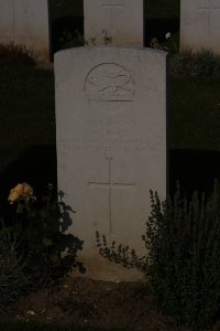 St. Souplet British Cemetery - Beck, W