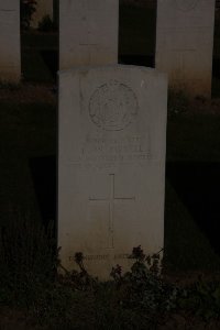 St. Souplet British Cemetery - Birrell, G W