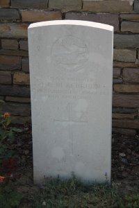 St. Souplet British Cemetery - Blackburn, J E