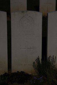 St. Souplet British Cemetery - Bowen, G A