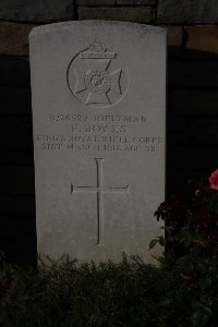 St. Souplet British Cemetery - Boyes, Fred