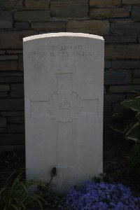 St. Souplet British Cemetery - Bryant, Sidney Bancroft