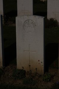 St. Souplet British Cemetery - Carey, F