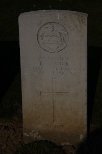 St. Souplet British Cemetery - Connor, T