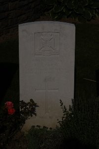 St. Souplet British Cemetery - Cook, Lionel John