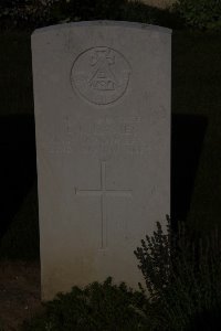 St. Souplet British Cemetery - Davies, Edward Reginald