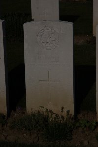 St. Souplet British Cemetery - Dobson, H