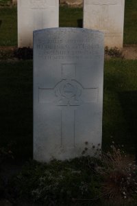 St. Souplet British Cemetery - Drinkwater, H