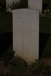 St. Souplet British Cemetery - Gibson, E