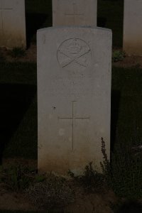 St. Souplet British Cemetery - Gray, J