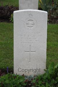 Hanover War Cemetery - Anderson, John William Thompson